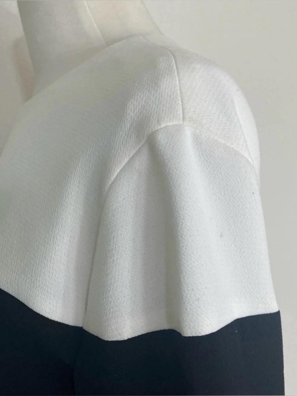 Kate Spade Women's Black Off White Colorblock Classic Shift Dress Size 6 Preppy